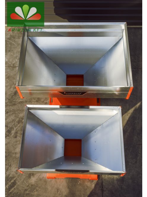 Big bag töltő típus 2+20 cm. A töltőgépeket a big bag zsákok villás targoncával történő feltöltésére használják