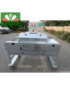 SPM 10.80 gép gyökérgumós zöldségek mosására és tisztítására szolgál